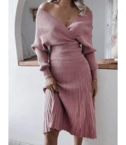 2-piece Glitter Knitted Set V Neck Sweater + Pleated Skirt 10 2-piece Glitter Knitted Set V Neck Sweater + Pleated Skirt -NIKA Clothing Shop 201211803 2