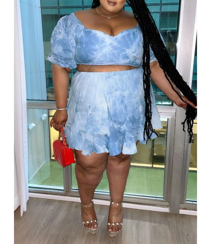 2-Piece Plus Size Tie Dye Crop Top And High Waist Pleated Skirt Set 3 2-Piece Plus Size Tie Dye Crop Top And High Waist Pleated Skirt Set