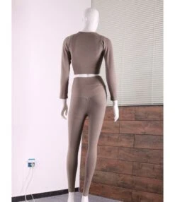 Four-piece Solid Color Stretch Sports Suit SO090013 -NIKA Clothing Shop 2 3