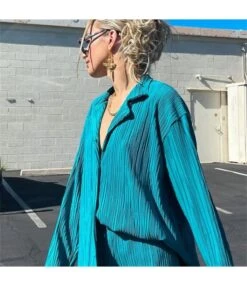 Pleated Shirt Straight Pants Loose Drape Two-Piece Set Wholesale Womens Clothing -NIKA Clothing Shop O1CN015AXSUX1MznJ9NFP1l 2213209001506 0 cib 3