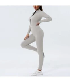 Seamless Yoga Tight Sports Long Sleeve Zipper Fitness Jumpsuit Wholesale Workout Clothes SJN538168 -NIKA Clothing Shop e5f42b49 95cd 4a65 8399 0194396550c0 561c964b727e0ec2eb6f67c781ec8330