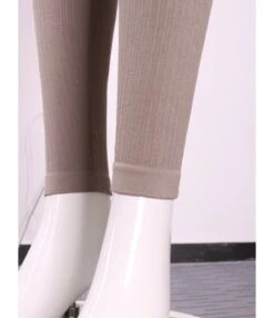 Four-piece Solid Color Stretch Sports Suit SO090013 -NIKA Clothing Shop img 3175 1